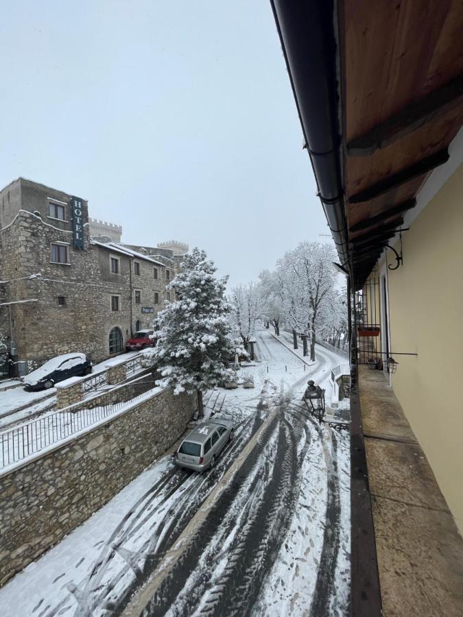 B&B Lorenzo Il Magnifico Celano Luaran gambar